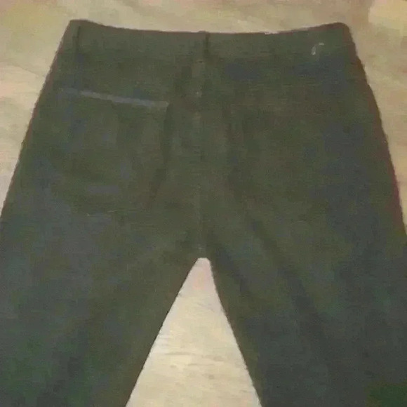 Men's Trestles distressed Jean's in black - Picture 9 of 9